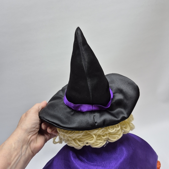 Halloween Witch Plush Doll Says Happy Halloween - Picture 4 of 9